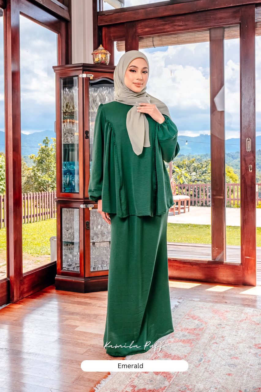 [INSTOCK] Kamila Puff - Emerald (L)