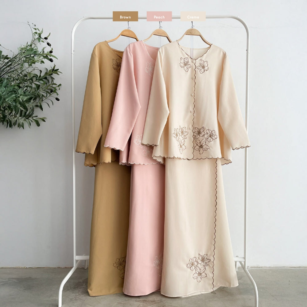 Veera Kurung Set