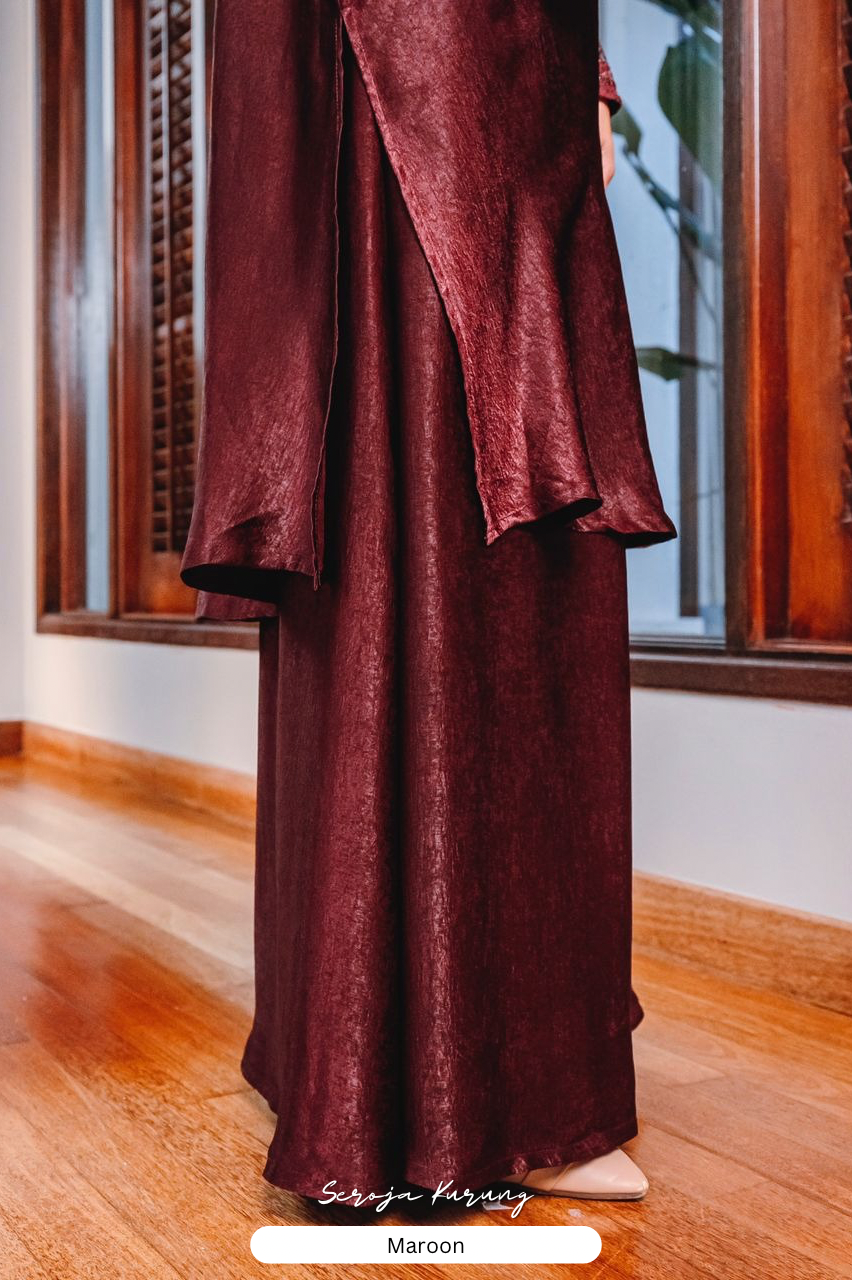 Seroja Kurung - Maroon