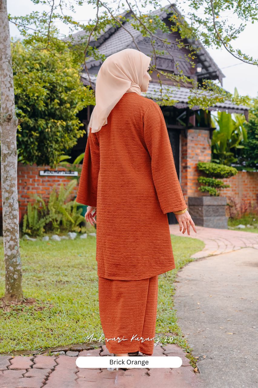 Mahsuri Kurung 2.0 - Brick Orange