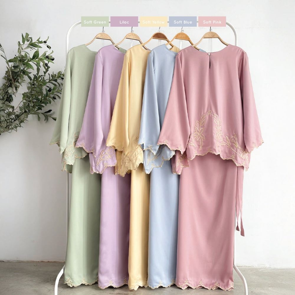 Dafiya Kurung Set