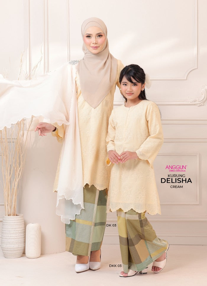 Delisha Kurung - Cream