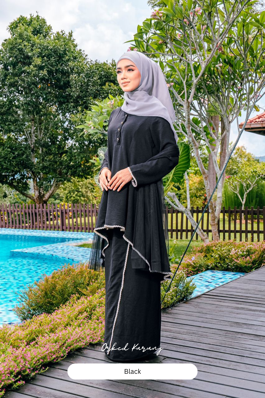 Orked Kurung - Black