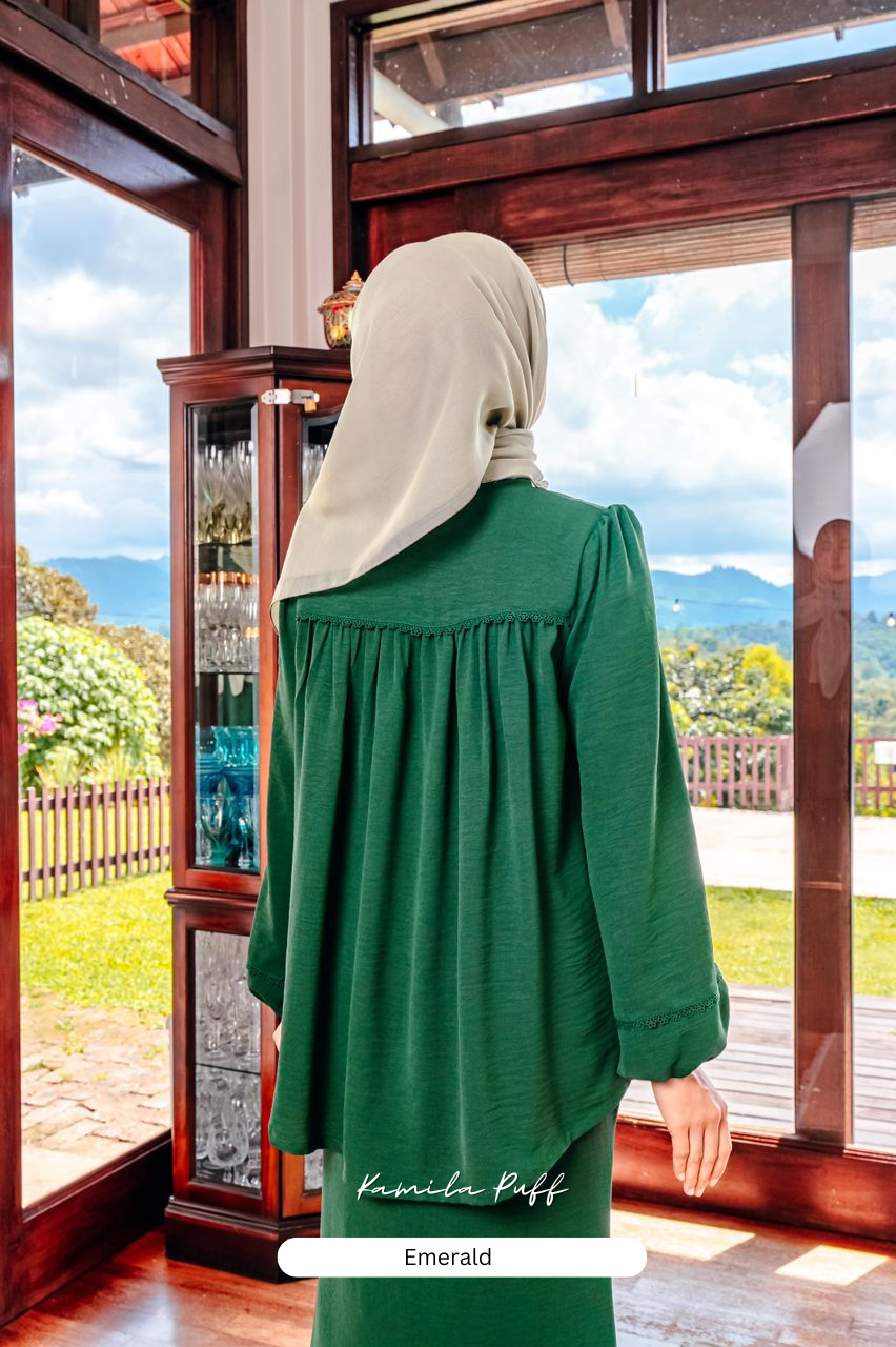 [INSTOCK] Kamila Puff - Emerald (L)