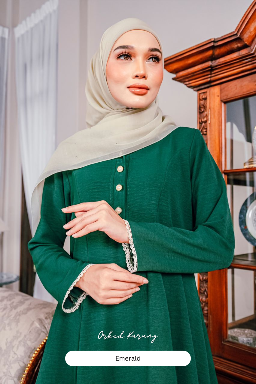 Orked Kurung - Emerald