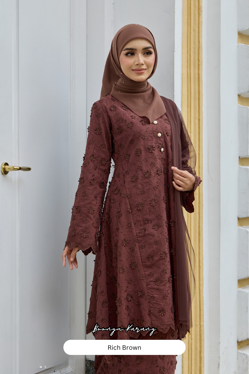 Boonga Kurung - Rich Brown