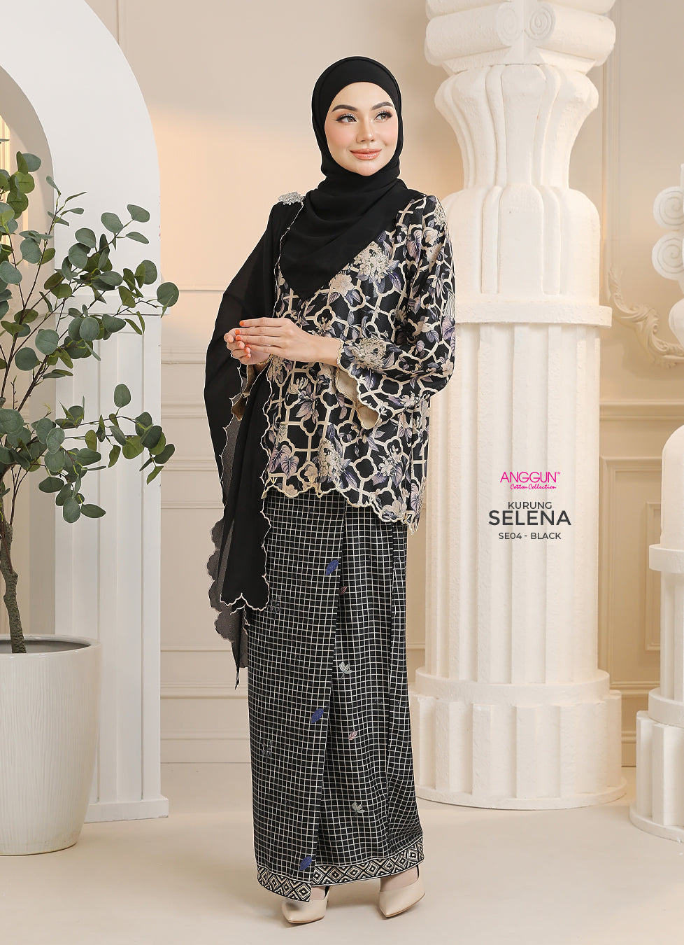 Selena Kurung - Black